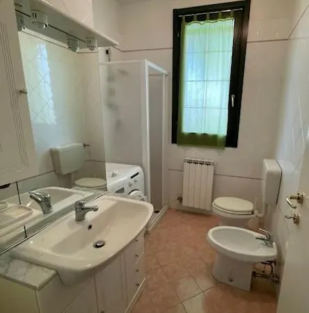 Vicina Lido di Volano