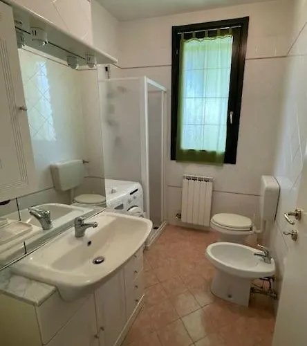 Vicina Lido di Volano